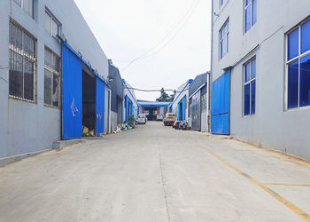 La CINA Qingdao Yujiaxin Industry And Trade Co., Ltd.