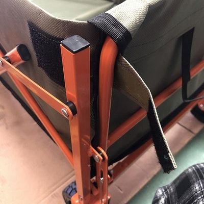 Vagone di campeggio piegante arancio della spiaggia del vagone della ruota del PVC del carretto portatile del carrello