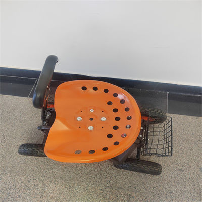 Il rotolamento comodo del giardino funziona il lavoro Seat del giardino di Seat con lo strumento Seat delle ruote